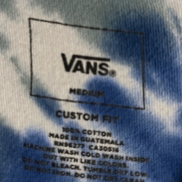 EUC Vans Custom Fit T shirt Size Medium - Picture 6 of 7